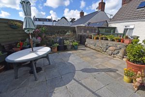 - click for photo gallery